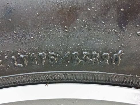 New 2025 GMC Sierra 2500 SLE w/ SLE Value Package; image 12