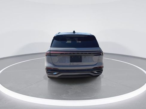 New 2026 Lincoln Nautilus Reserve image 7