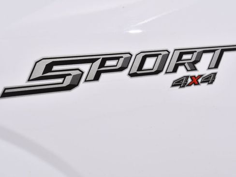 Used 2019 Ford F150 XLT w/ Equipment Group 302A Luxury AWD/4WD image 22
