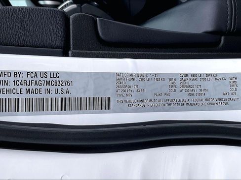 Used 2021 Jeep Grand Cherokee Laredo X image 28