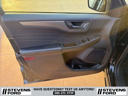 Used 2024 Ford Escape Active image 15