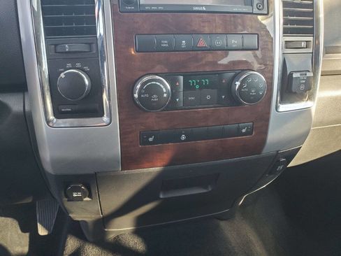 Used 2011 RAM 1500 Laramie image 20