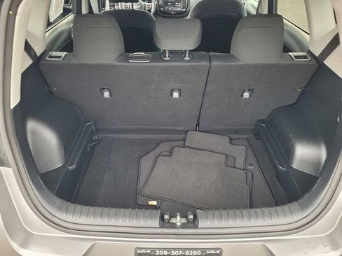 Used 2024 Kia Soul LX w/ Option Group 015 image 7