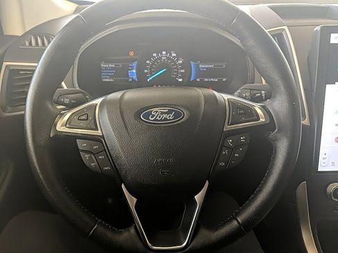Used 2023 Ford Edge SEL w/ Convenience Package image 15