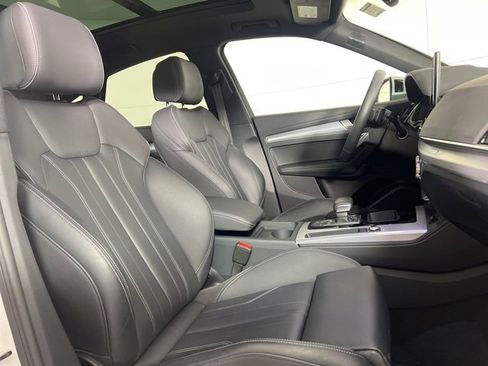 Certified 2023 Audi Q5 2.0T Premium Plus w/ Premium Plus Package image 14