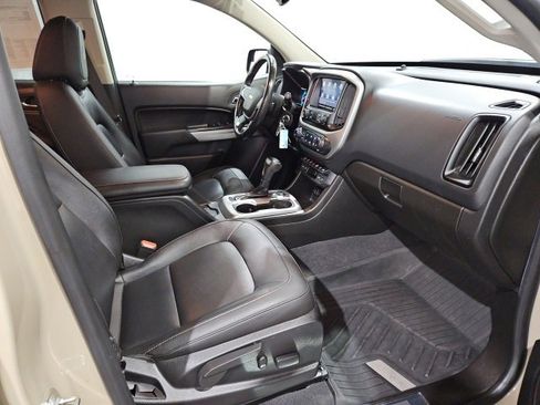 Certified 2021 Chevrolet Colorado ZR2 w/ Colorado ZR2 Bison Edition image 17