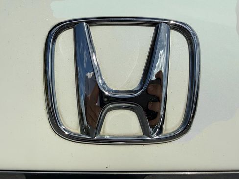 Used 2017 Honda Odyssey EX-L image 35