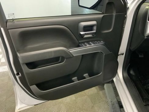 Used 2018 Chevrolet Silverado 1500 LT w/ All Star Edition AWD/4WD image 33