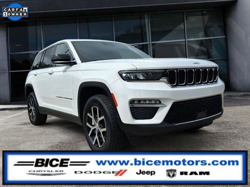 Used 2025 Jeep Grand Cherokee Limited RWD image 1