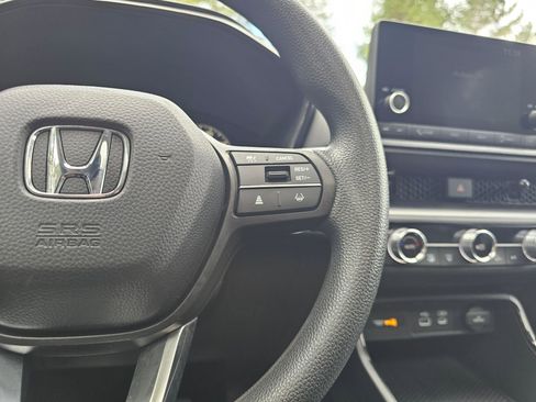 Certified 2025 Honda CR-V EX image 31