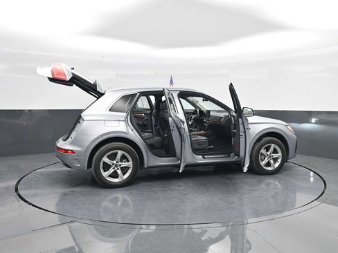 Used 2023 Audi Q5 2.0T Premium image 39