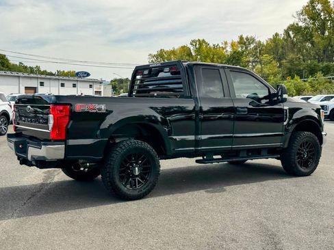 Used 2022 Ford F250 XL w/ STX Appearance Package AWD/4WD image 3