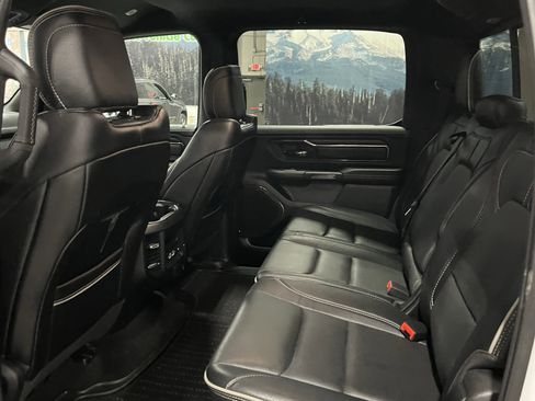 Used 2022 RAM 1500 Limited w/ Body-Colour Bumper Group image 14