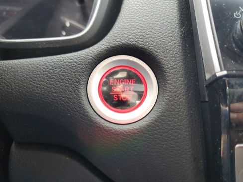 Used 2019 Honda CR-V EX image 16