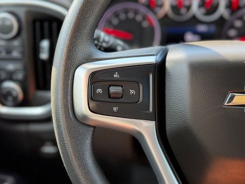 Used 2020 Chevrolet Silverado 1500 LT image 8