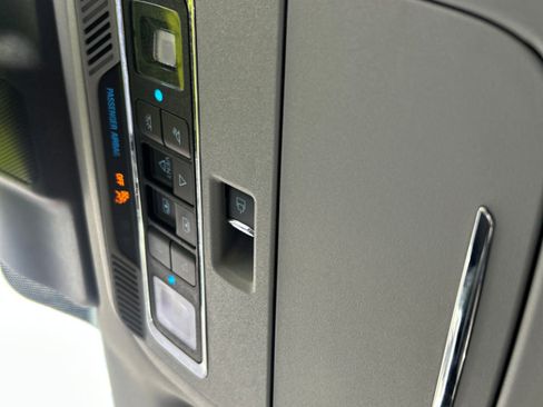 Used 2021 Ford F150 Lariat w/ Equipment Group 502A High image 15