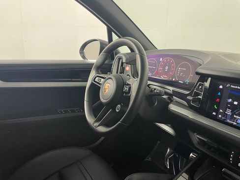 New 2026 Porsche Cayenne S AWD/4WD image 12