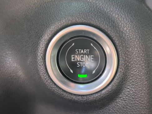 Used 2020 Chevrolet Silverado 1500 LT w/ All-Star Edition image 23