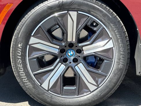 Certified 2025 BMW iX xDrive50 AWD/4WD image 39