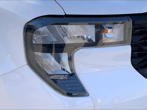 Used 2025 Ford Maverick XLT w/ Equipment Group 302A image 27