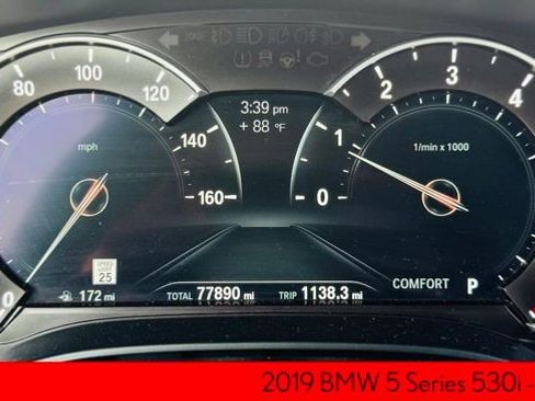 Used 2019 BMW 530i w/ Convenience Package image 19