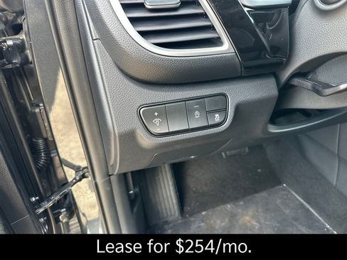 New 2026 Kia Seltos S image 12