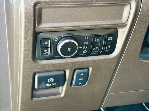 Used 2025 Ford F150 King Ranch AWD/4WD image 10