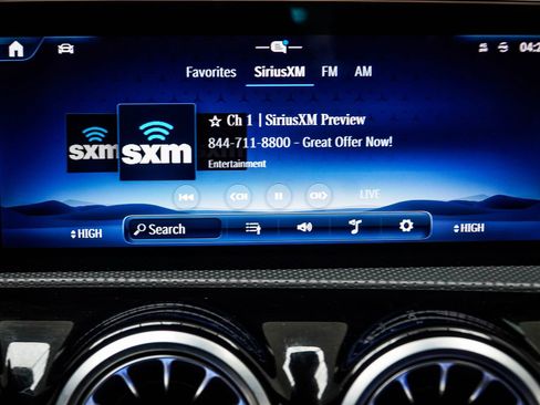 Used 2025 Mercedes-Benz CLA 250 image 26