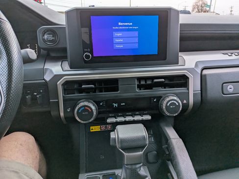 Used 2024 Toyota Tacoma SR5 image 18