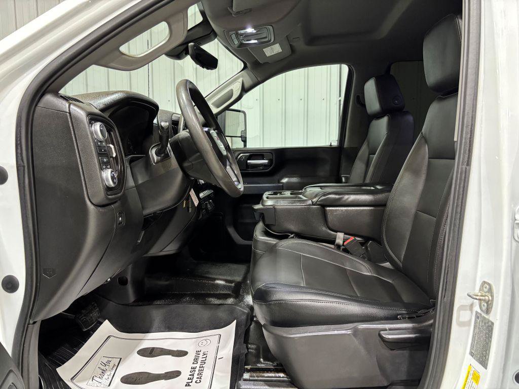 Used 2020 GMC Sierra 2500 4x4 Crew Cab w/ Convenience Package image 11