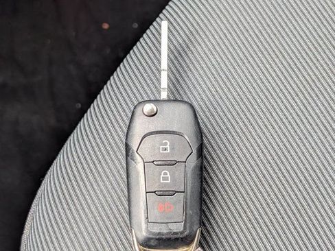 Used 2022 Ford Maverick XL FWD image 26