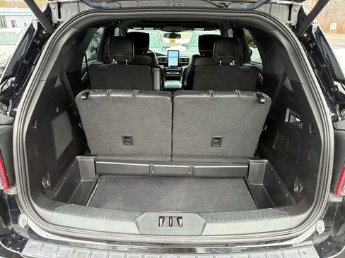 Used 2021 Ford Explorer ST w/ Equipment Group 401A image 12