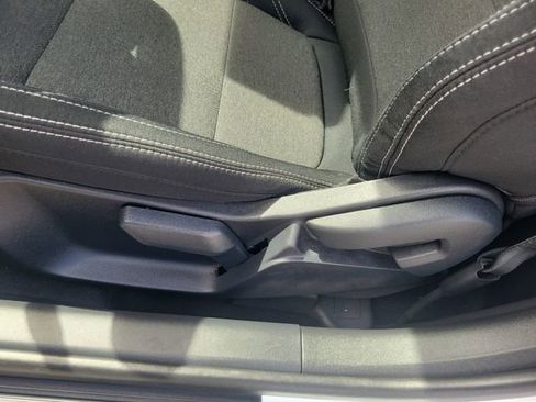 Used 2025 Ford Mustang Coupe image 17