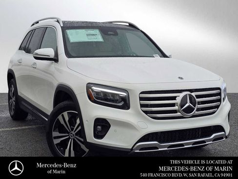 New 2026 Mercedes-Benz GLB 250 image 1