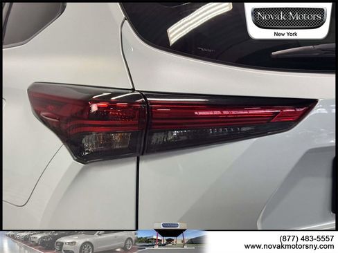 Used 2022 Toyota Highlander XLE image 6