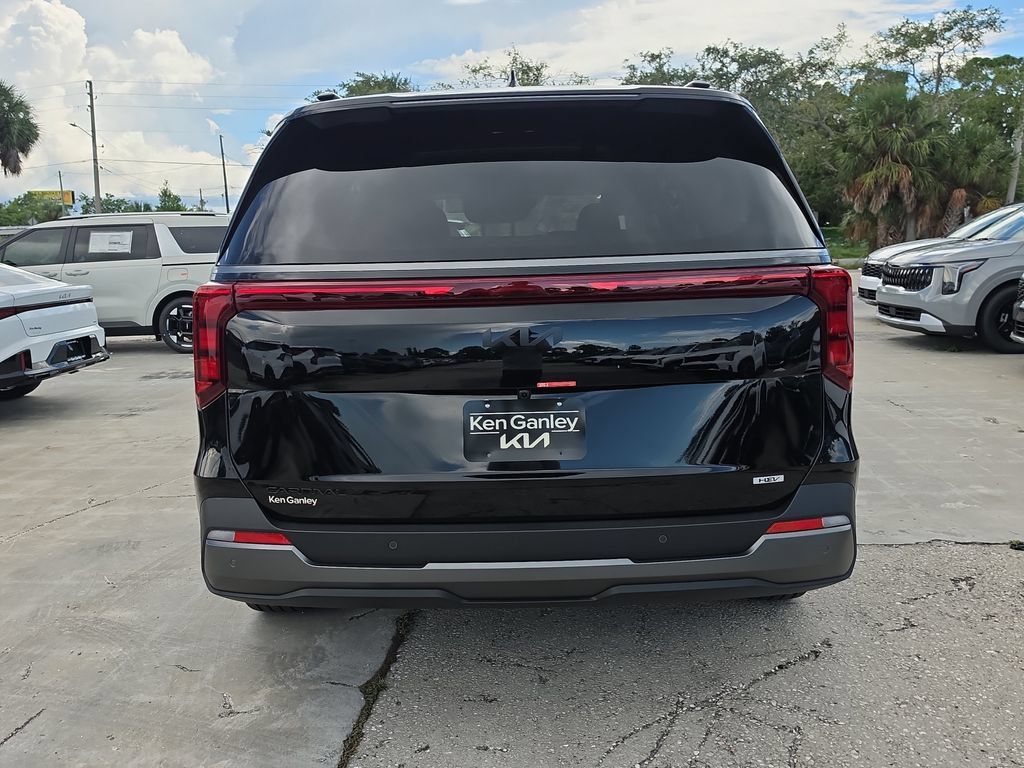 New 2027 Kia Carnival SX w/ Dark Edition Package FWD image 7