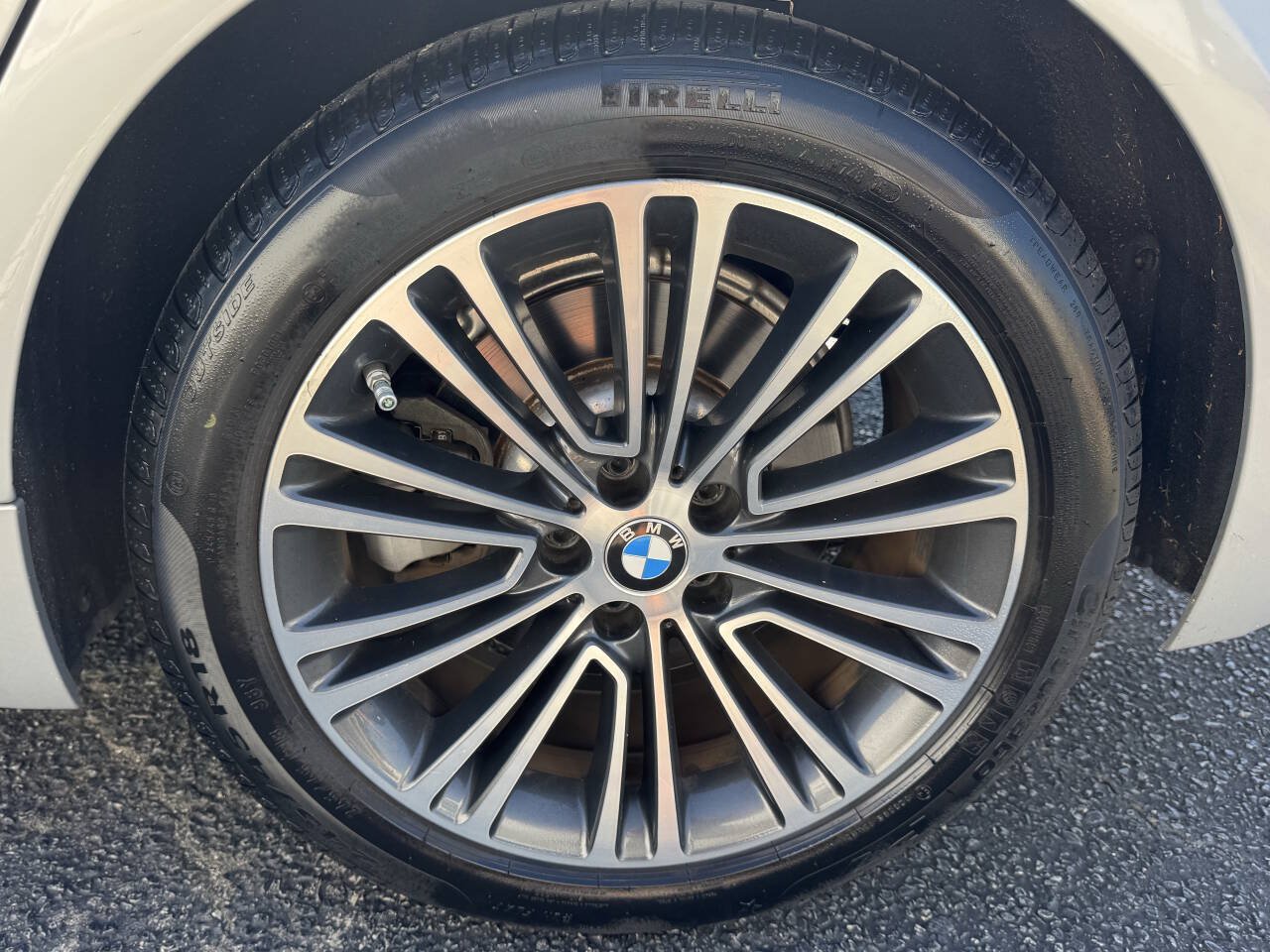 Used 2018 BMW 530i RWD image 23