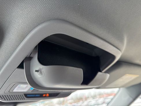 Used 2023 Ford Explorer XLT image 22