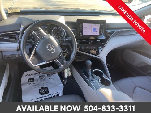 Used 2024 Toyota Camry LE image 19