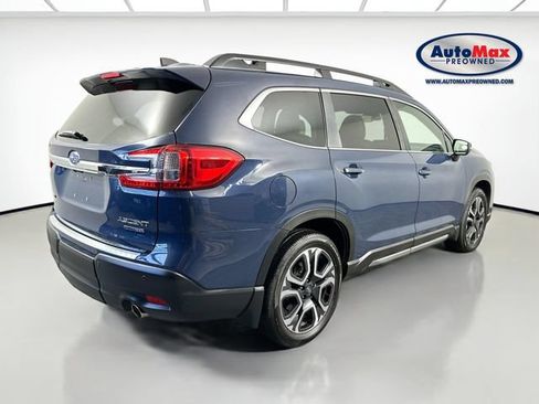 Used 2023 Subaru Ascent Limited AWD/4WD image 2