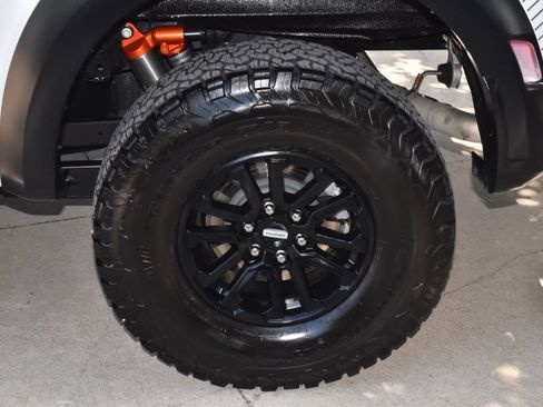 Certified 2025 Ford F150 Raptor AWD/4WD image 42