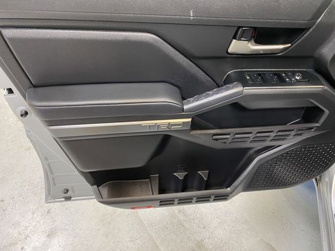 Used 2025 Toyota Tacoma TRD Off-Road image 22