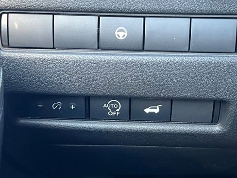 New 2026 Nissan Rogue Platinum AWD/4WD image 13
