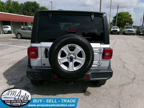 Used 2022 Jeep Wrangler Unlimited Sport AWD/4WD image 4