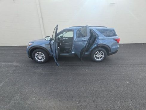 New 2026 Ford Explorer Active image 11