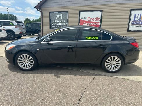Used 2011 Buick Regal CXL Turbo w/ TO2 Preferred Equipment Group FWD image 8