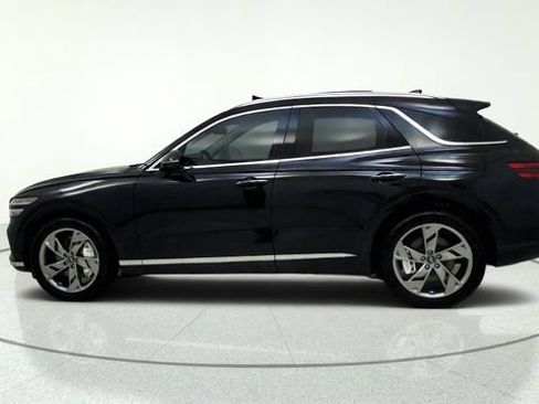Used 2025 Genesis Electrified GV70 w/ Prestige Package AWD/4WD image 7