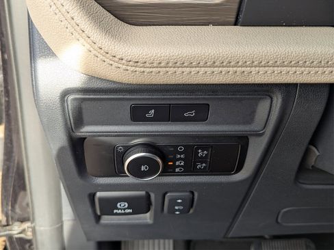 Used 2024 Ford Expedition Max Limited image 35