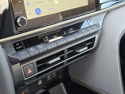 Certified 2026 Toyota Camry SE image 30