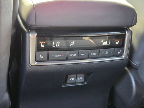 Used 2025 Lexus GX 550 w/ Accessory Package (31) AWD/4WD image 14